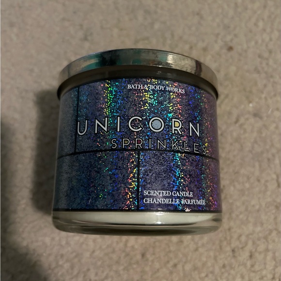 USED Bath and Body Works Unicorn Sprinkles 3-Wick Candle - Picture 1 of 4